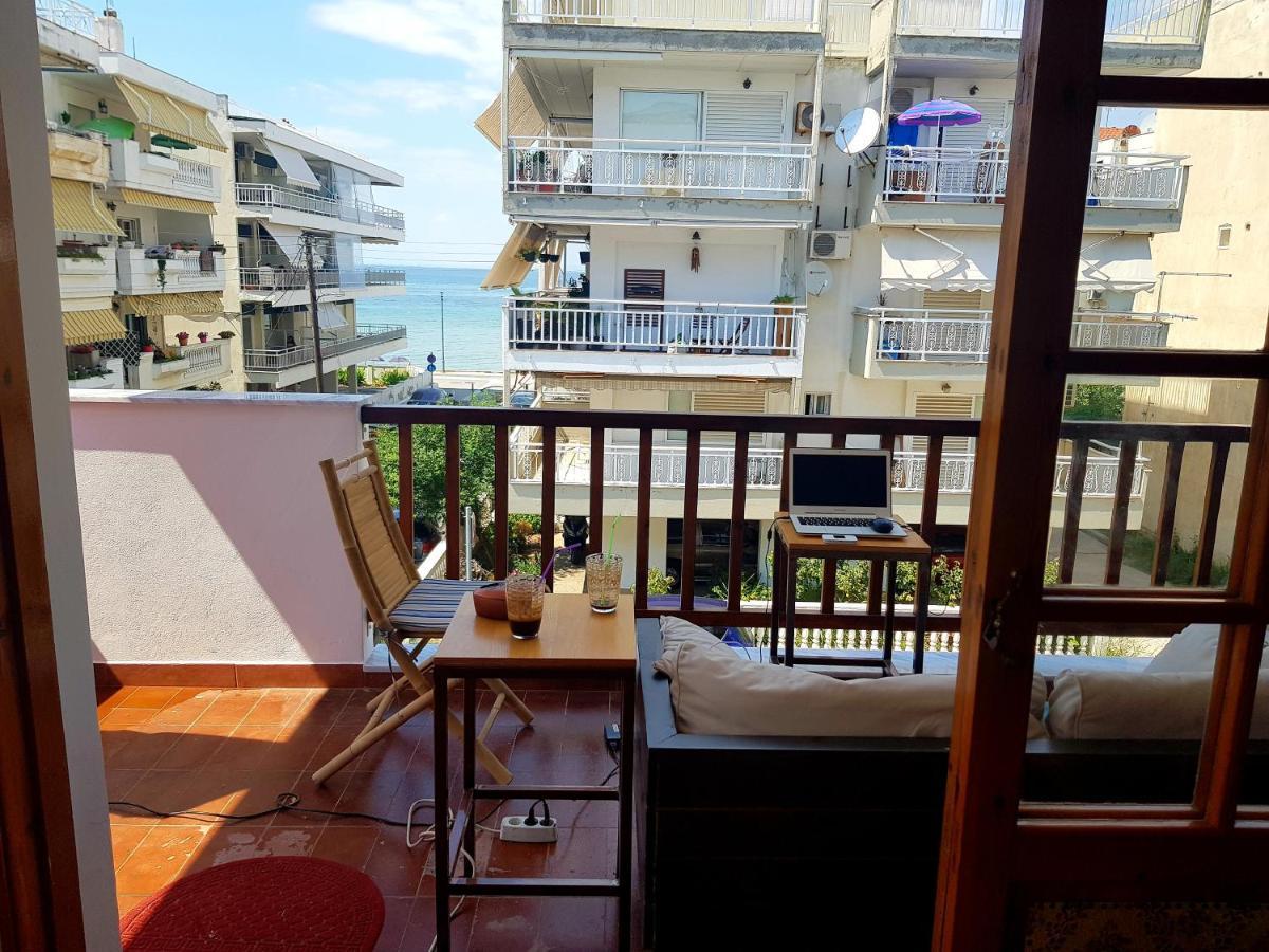 Perea Beach And Sea View Apartment Peraía Dış mekan fotoğraf