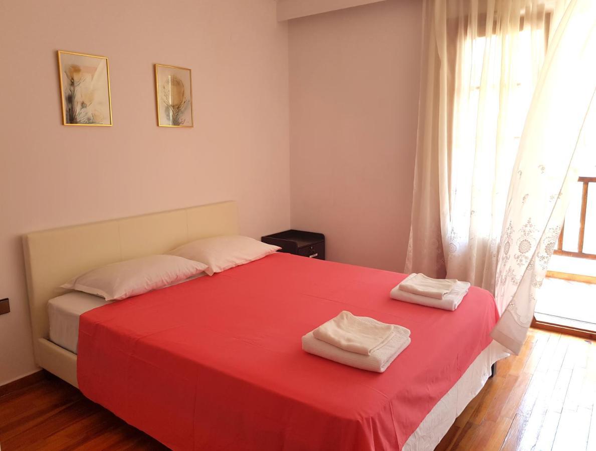Perea Beach And Sea View Apartment Peraía Dış mekan fotoğraf