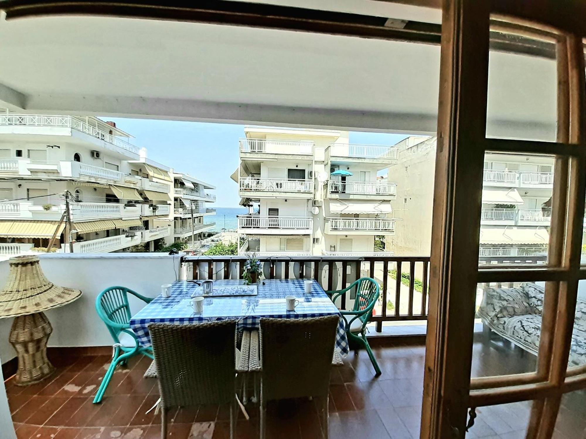 Perea Beach And Sea View Apartment Peraía Dış mekan fotoğraf